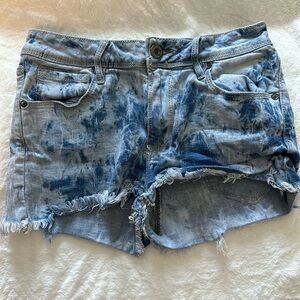 Bullhead Acid Washed denim shorts